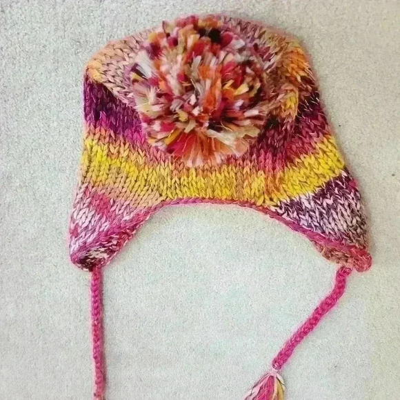 Joe Boxer Winter Hat with Braids one size excellent condition - Picture 4 of 4